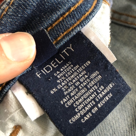 Fidelity Jeans, Belvedere Crop, Mid Rise, Size 30 - Picture 5 of 10